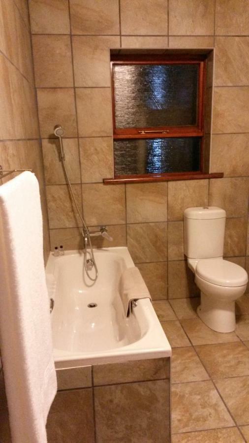 Haka Hana B&B Port Elizabeth Exteriör bild